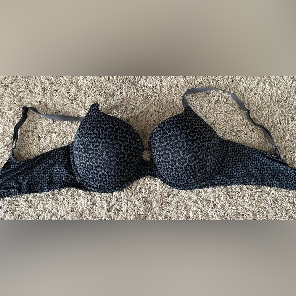 VS bra 36 D
